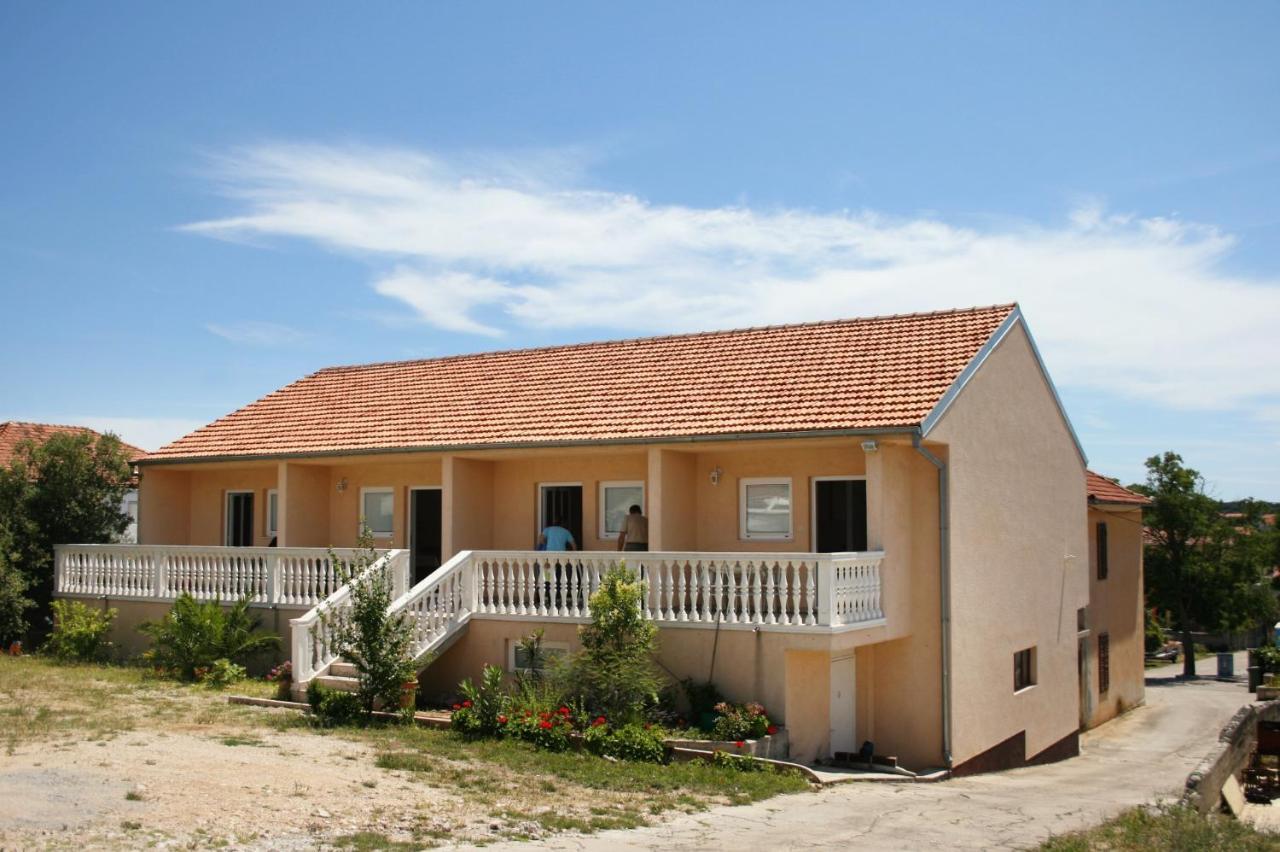 Apartments With A Parking Space Jezera, Murter - 5107 Екстериор снимка