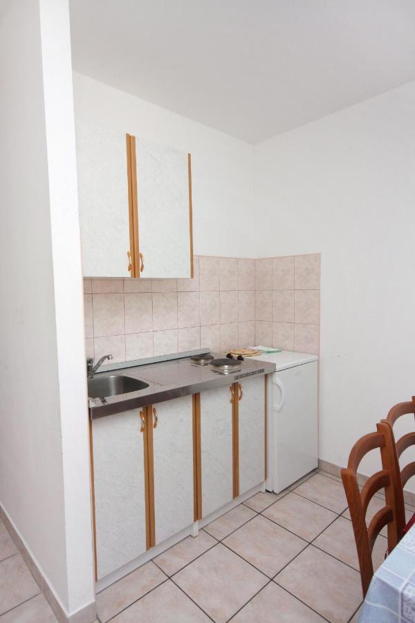 Apartments With A Parking Space Jezera, Murter - 5107 Екстериор снимка